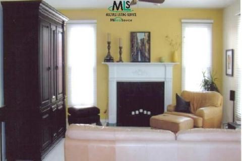 692 Lake Rochesterhillscity Oakland Mi 48307 Rochester, MI 48307 - Photo 7 of 8 796607-6.JPG