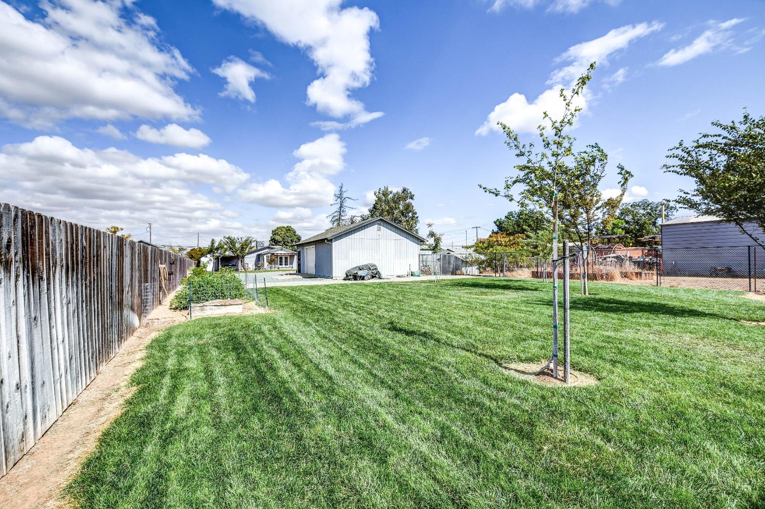 5712 East Jahant Road Galt, CA 95632 - Photo 35 of 42