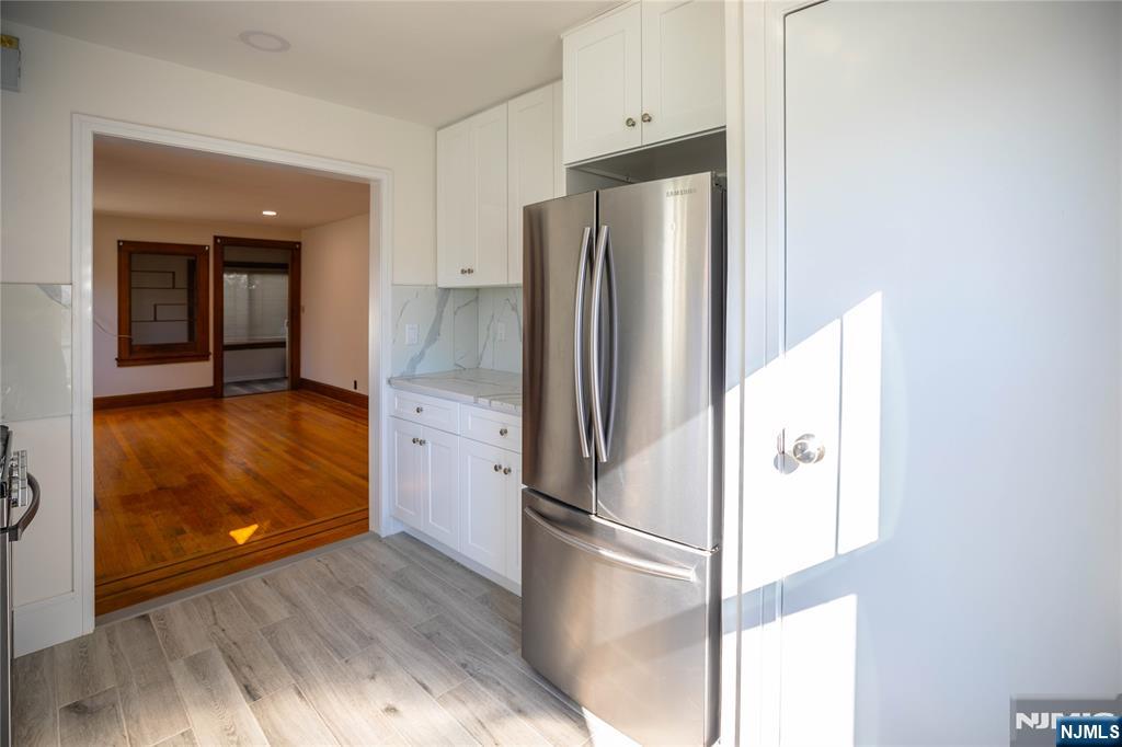 31 Spring Valley Avenue, Unit WHOLE HOUSE Paramus, NJ 07652 - Photo 8 of 31