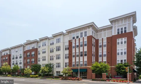 $515,000 | 2655 Prosperity Avenue, Unit 109, Fairfax, VA 22031