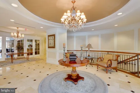 $515,000 | 2655 Prosperity Avenue, Unit 109, Fairfax, VA 22031