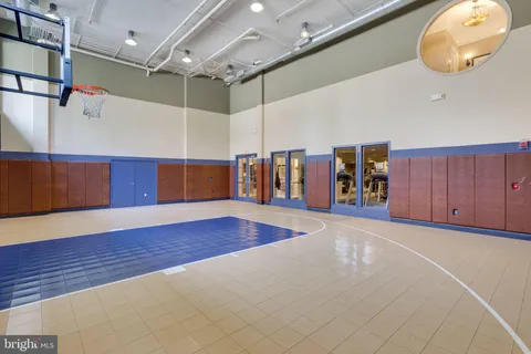 $515,000 | 2655 Prosperity Avenue, Unit 109, Fairfax, VA 22031