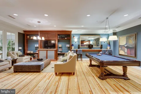 $515,000 | 2655 Prosperity Avenue, Unit 109, Fairfax, VA 22031