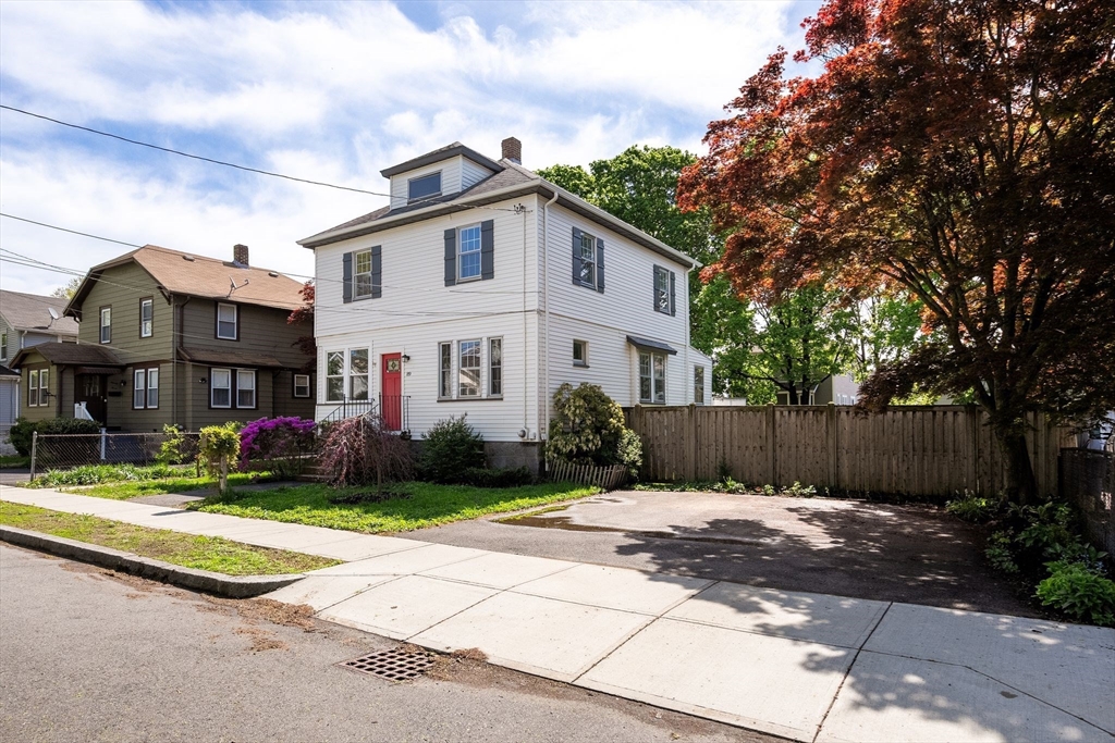 89 Baxter Avenue Quincy, MA 02169 - Photo 9 of 34