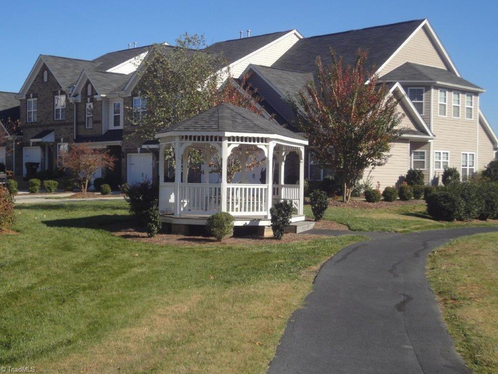 3463 Basalt Court High Point, NC 27265 - Photo 4 of 30 Gallery Image 4