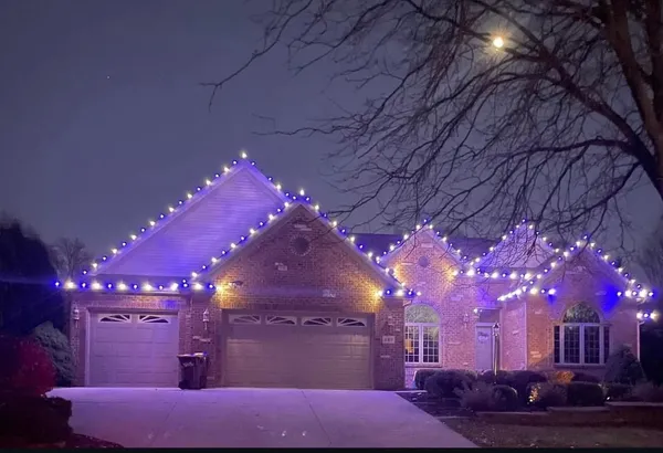 $540,000 | 649 Roxbury Road, Rockford, IL 61107