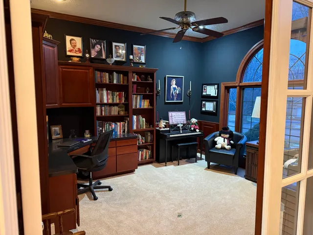 $550,000 | 649 Roxbury Road, Rockford, IL 61107