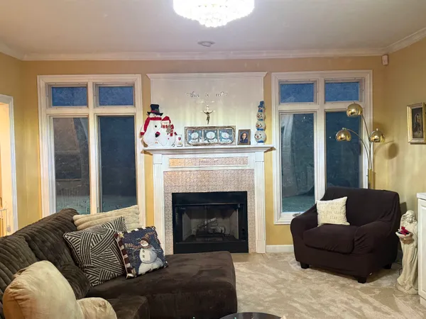 $495,900 | 649 Roxbury Road, Rockford, IL 61107