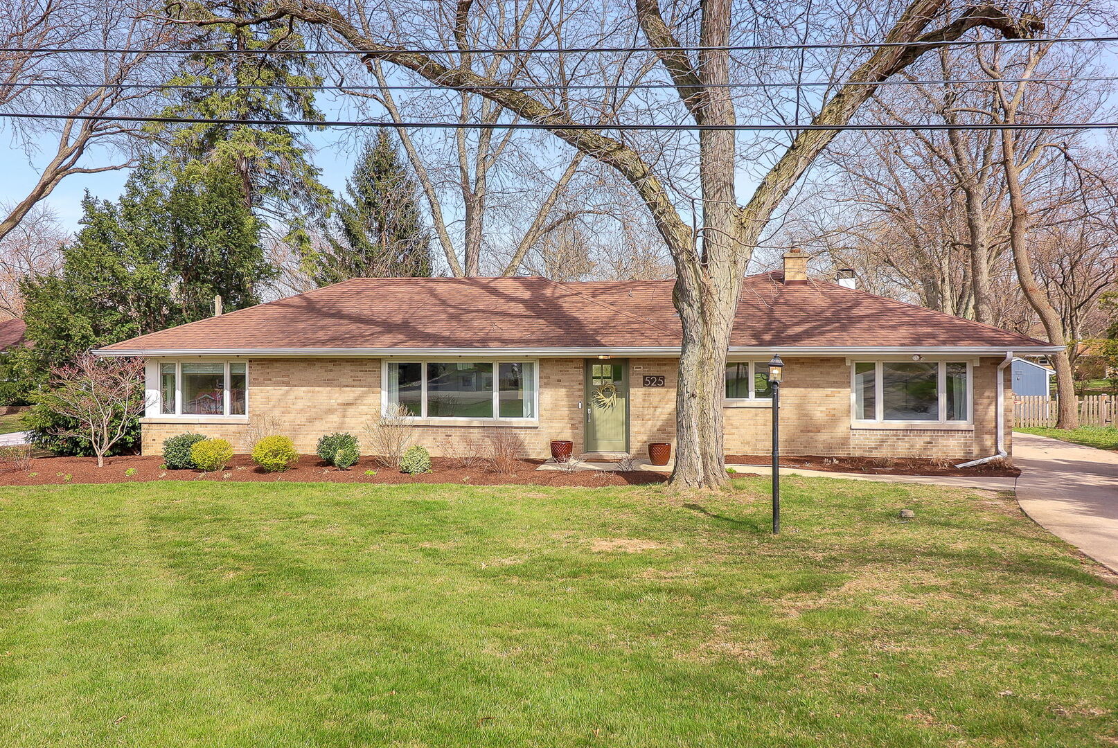 1S525 Taylor Road Glen Ellyn, IL 60137 - Photo 32 of 32 Gallery Image 32