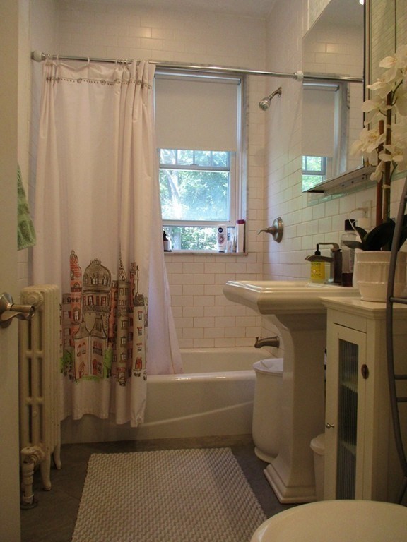 19 Colliston Road, Unit 11 Boston, MA 02135 - Photo 12 of 20