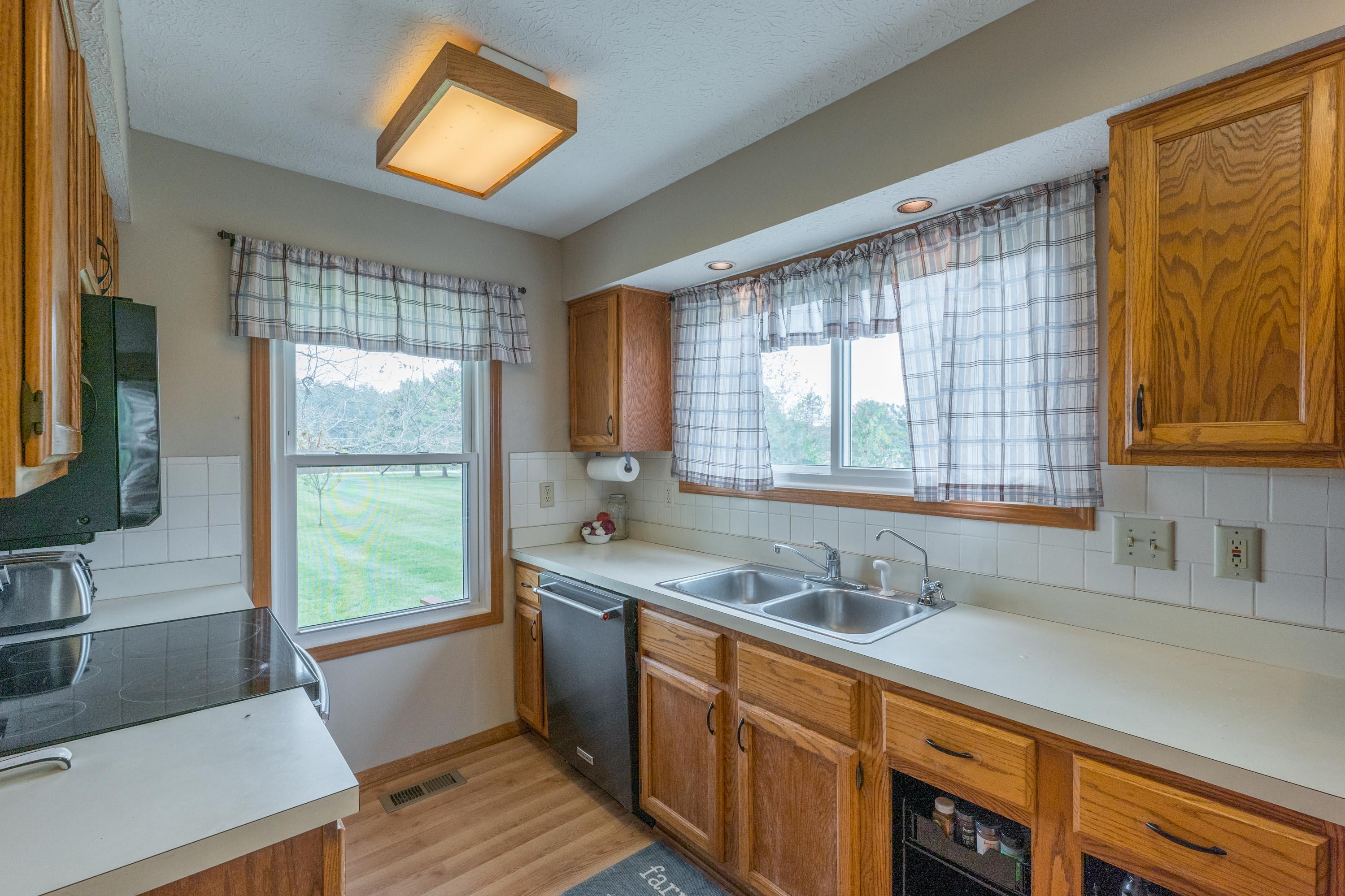 4152 Warrensburg Road Delaware, OH 43015 - Photo 11 of 53