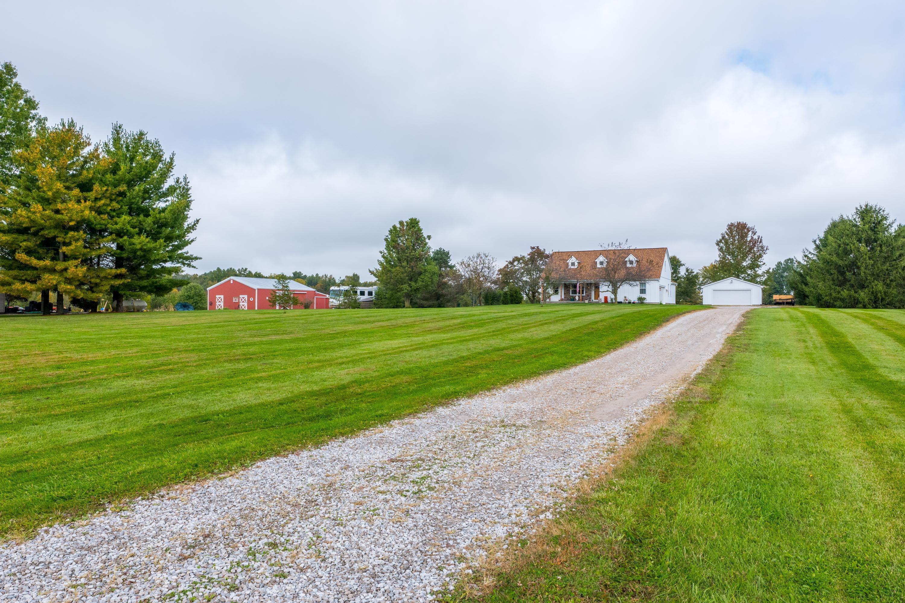 4152 Warrensburg Road Delaware, OH 43015 - Photo 2 of 53
