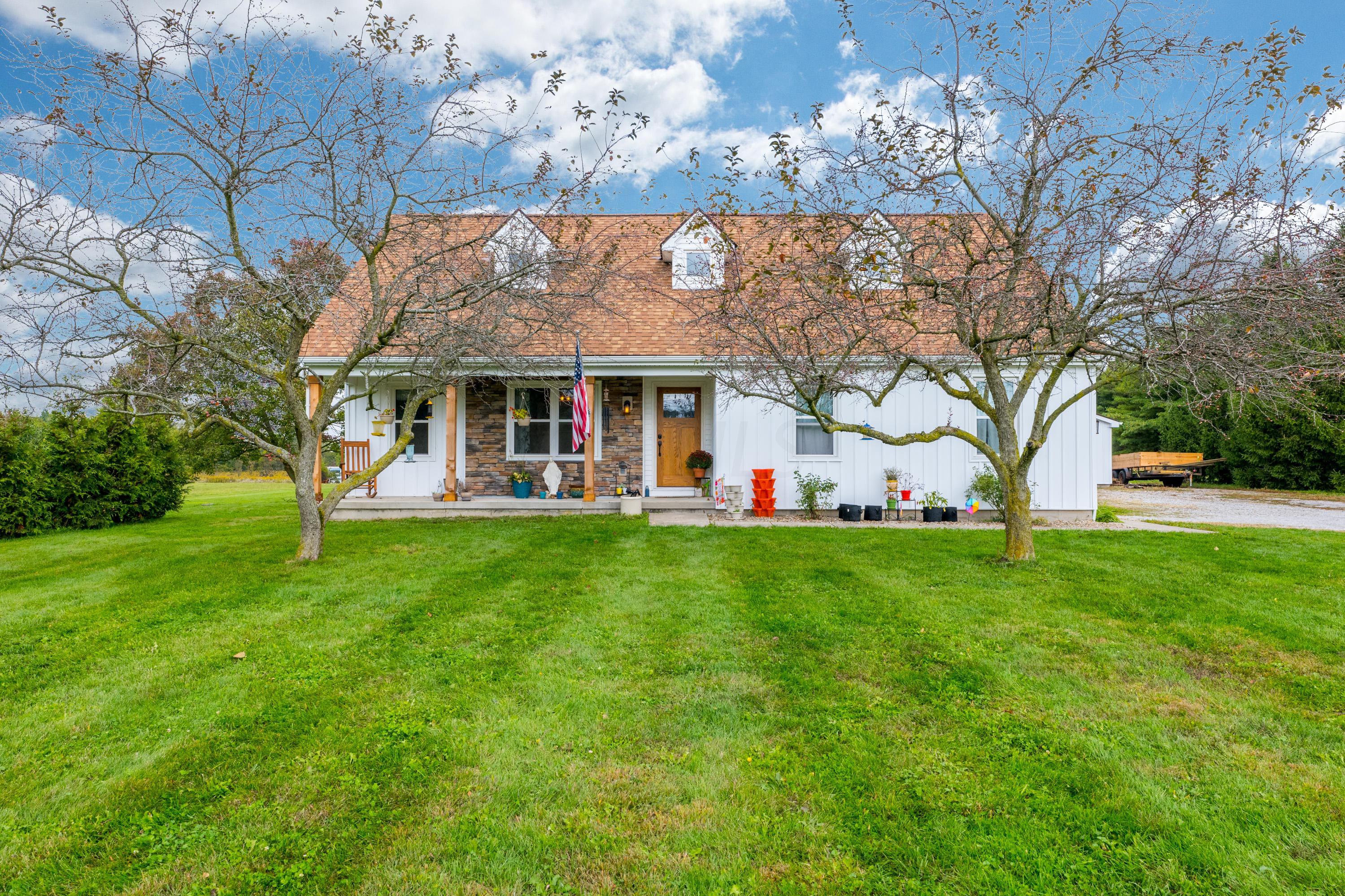 4152 Warrensburg Road Delaware, OH 43015 - Photo 4 of 53