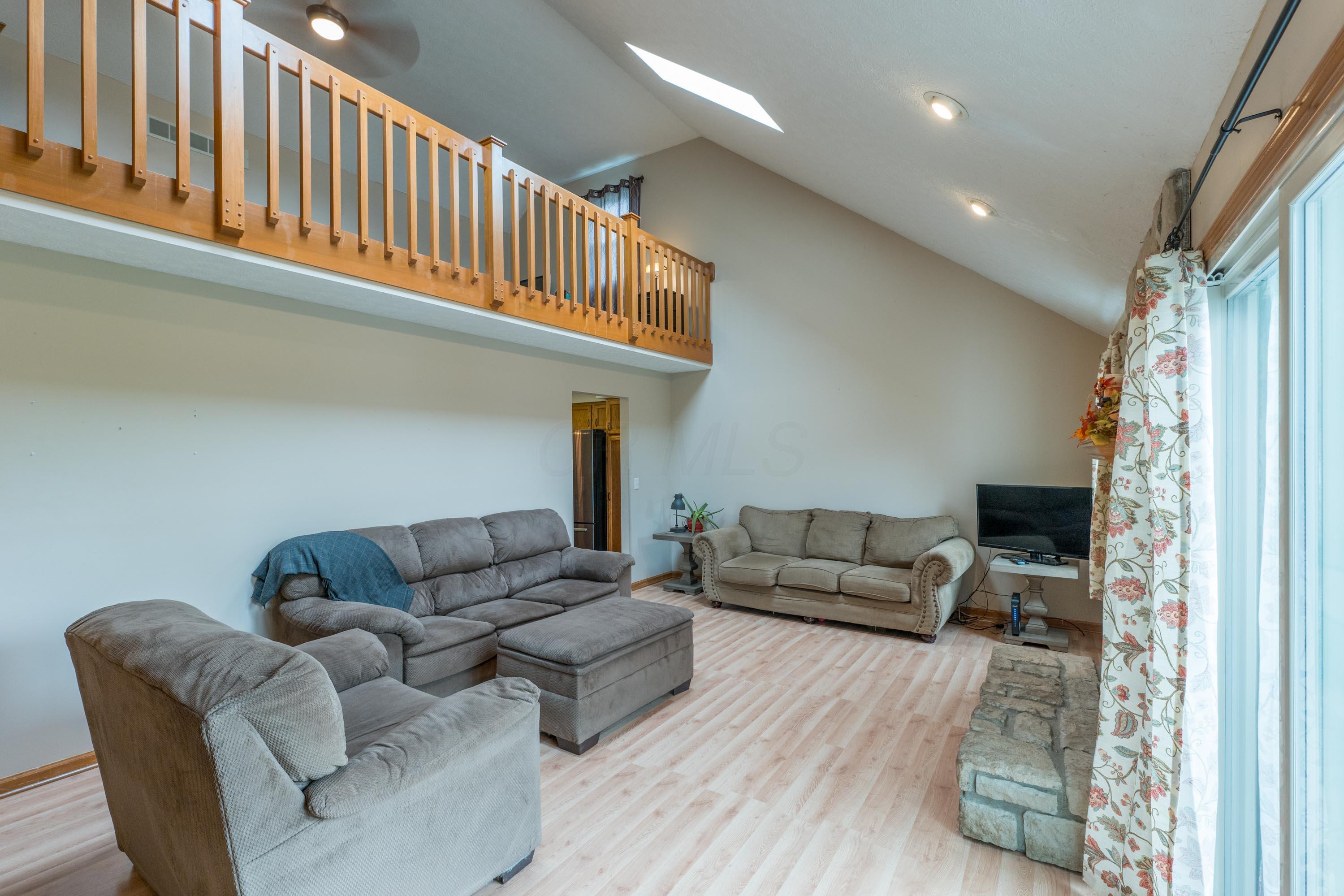 4152 Warrensburg Road Delaware, OH 43015 - Photo 5 of 53