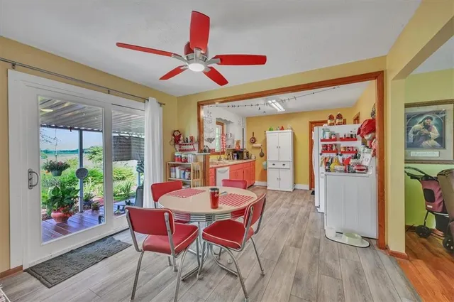 $148,000 | 208 4th Street, Winchester, KS 66097