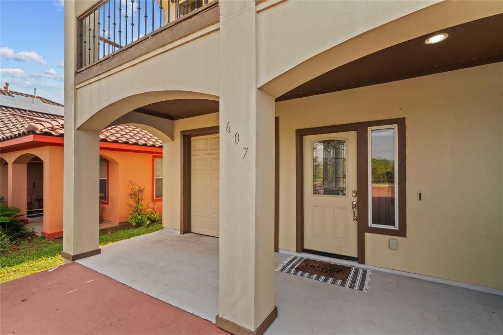 607 28th Street San Leon, TX 77539 - Photo 6 of 44 a view of a door of the house