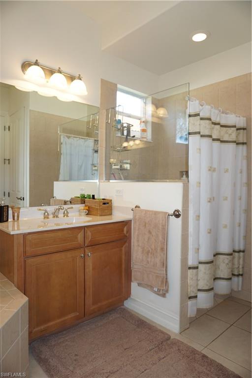 6189 Bunker Place Naples, FL 34113 - Photo 12 of 25 a picture of a bathroom