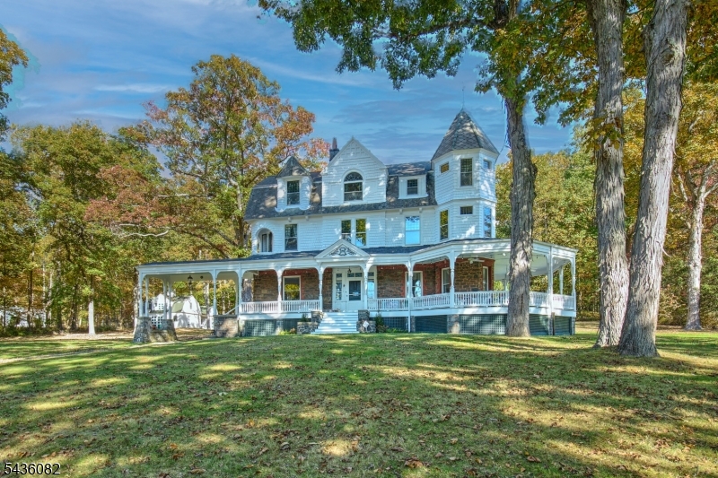 211 Mountainside Road Mendham, NJ 07945 - Photo 1 of 35
