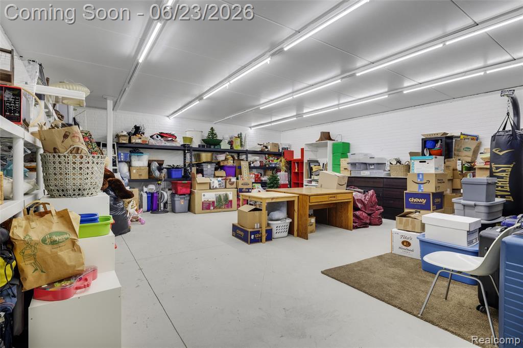 2700 Squirrel Road Bloomfield Hills, MI 48304 - Photo 55 of 83