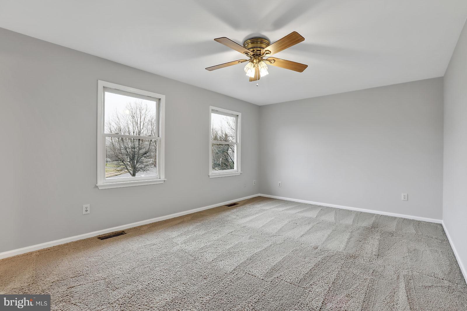765 Cliff Road Bensalem, PA 19020 - Photo 18 of 26 Gallery Image 18
