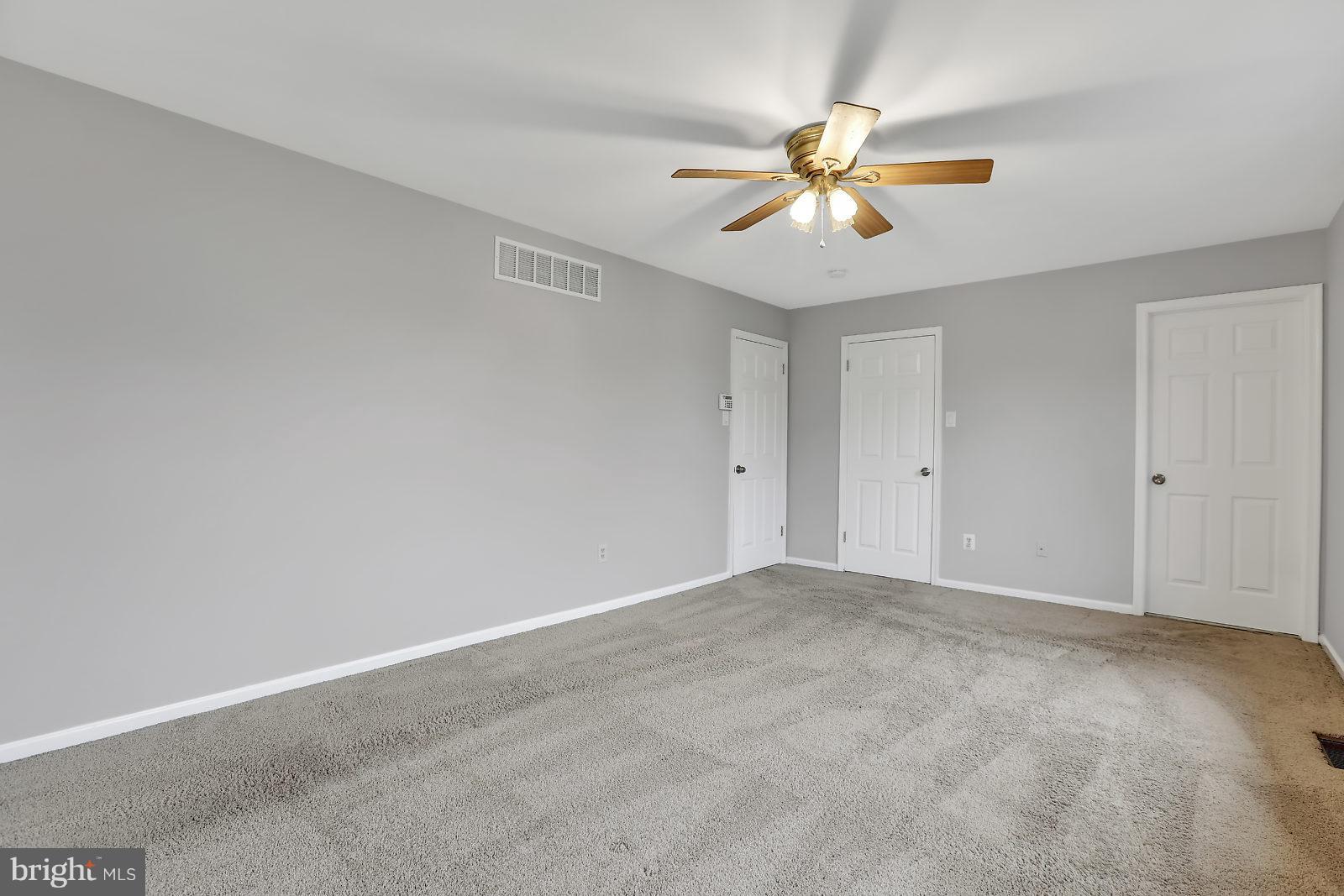 765 Cliff Road Bensalem, PA 19020 - Photo 19 of 26 Gallery Image 19