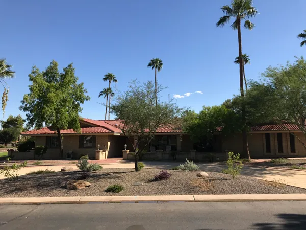 $3,500 | 185 East Cercado Lane, Litchfield Park, AZ 85340