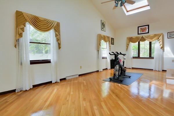 6 Bacon Road Framingham, MA 01701 - Photo 12 of 26