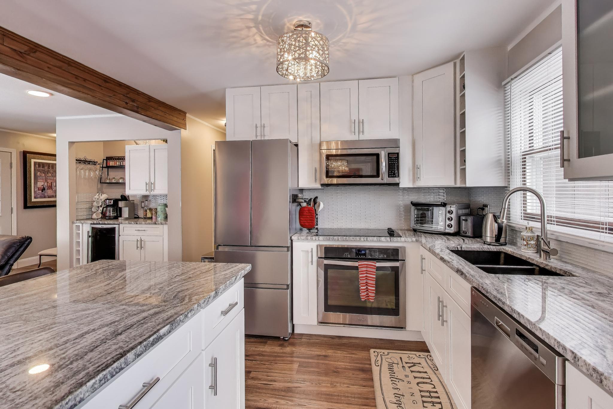 N3252 Robin Road Geneva, WI 53147 - Photo 2 of 26 Kitchen 2