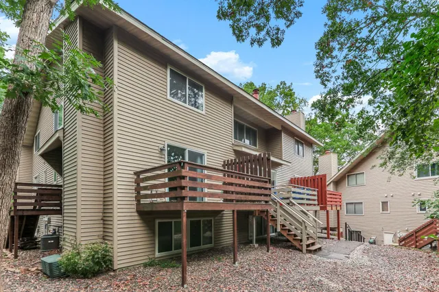 $220,000 | 5407 West Brenner Pass, Fridley, MN 55432