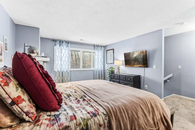 $220,000 | 5407 West Brenner Pass, Fridley, MN 55432