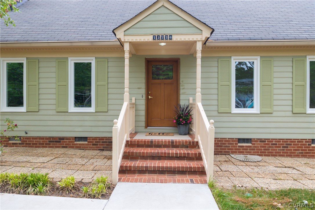 11230 Eagle Point Road Chester, VA 23831 - Photo 4 of 29