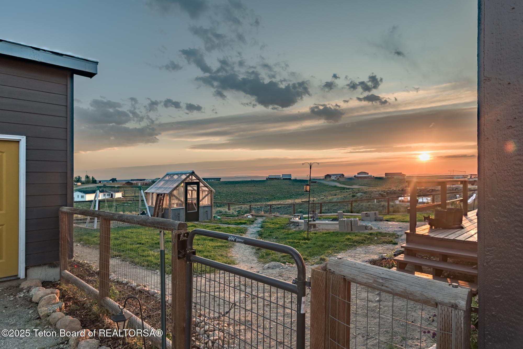 26 Merrimac Trail Pinedale, WY 82941 - Photo 8 of 43 DSC_4549-HDR