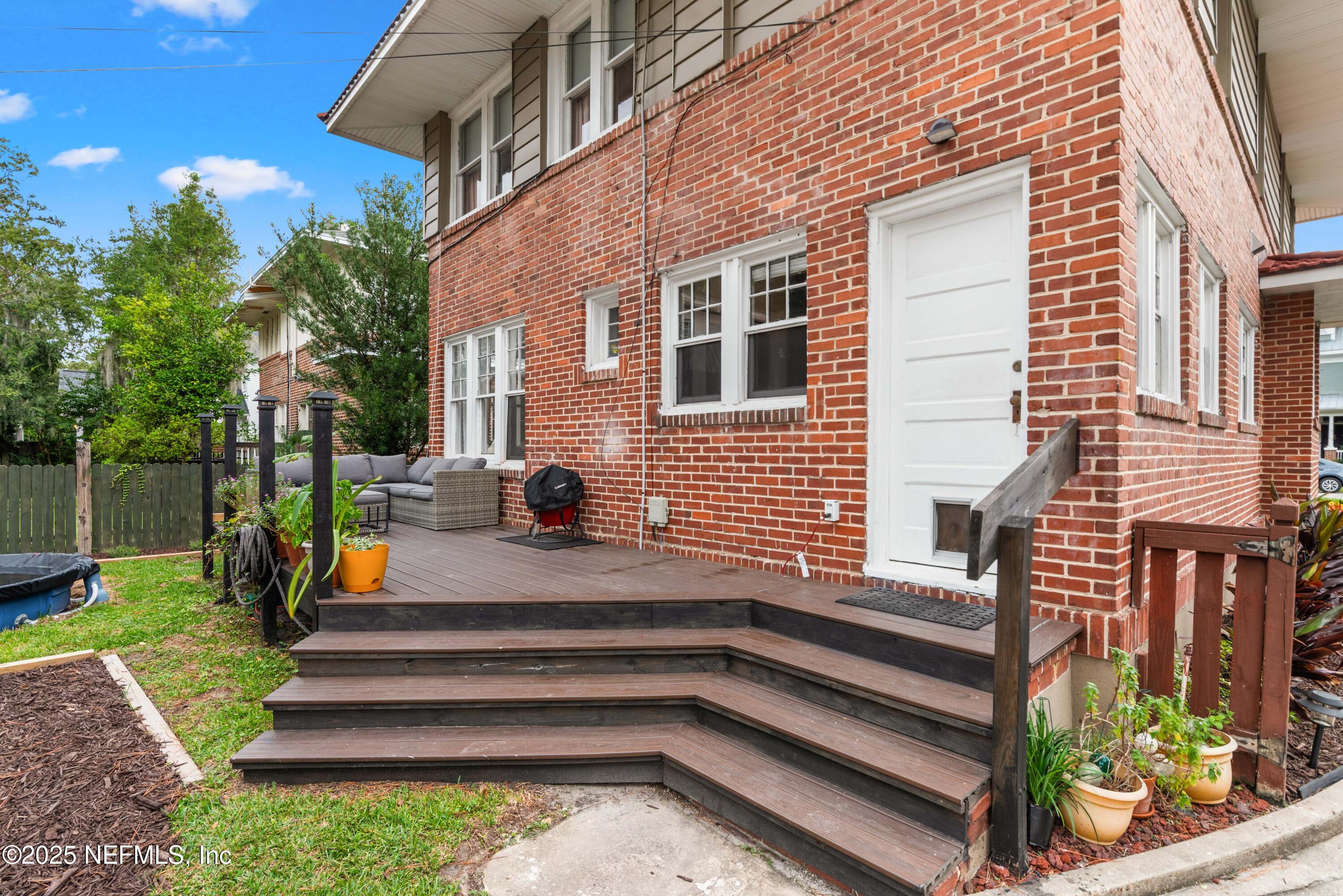 3023 Oak Street Jacksonville, FL 32205 - Photo 40 of 50 a view of stairs with garden
