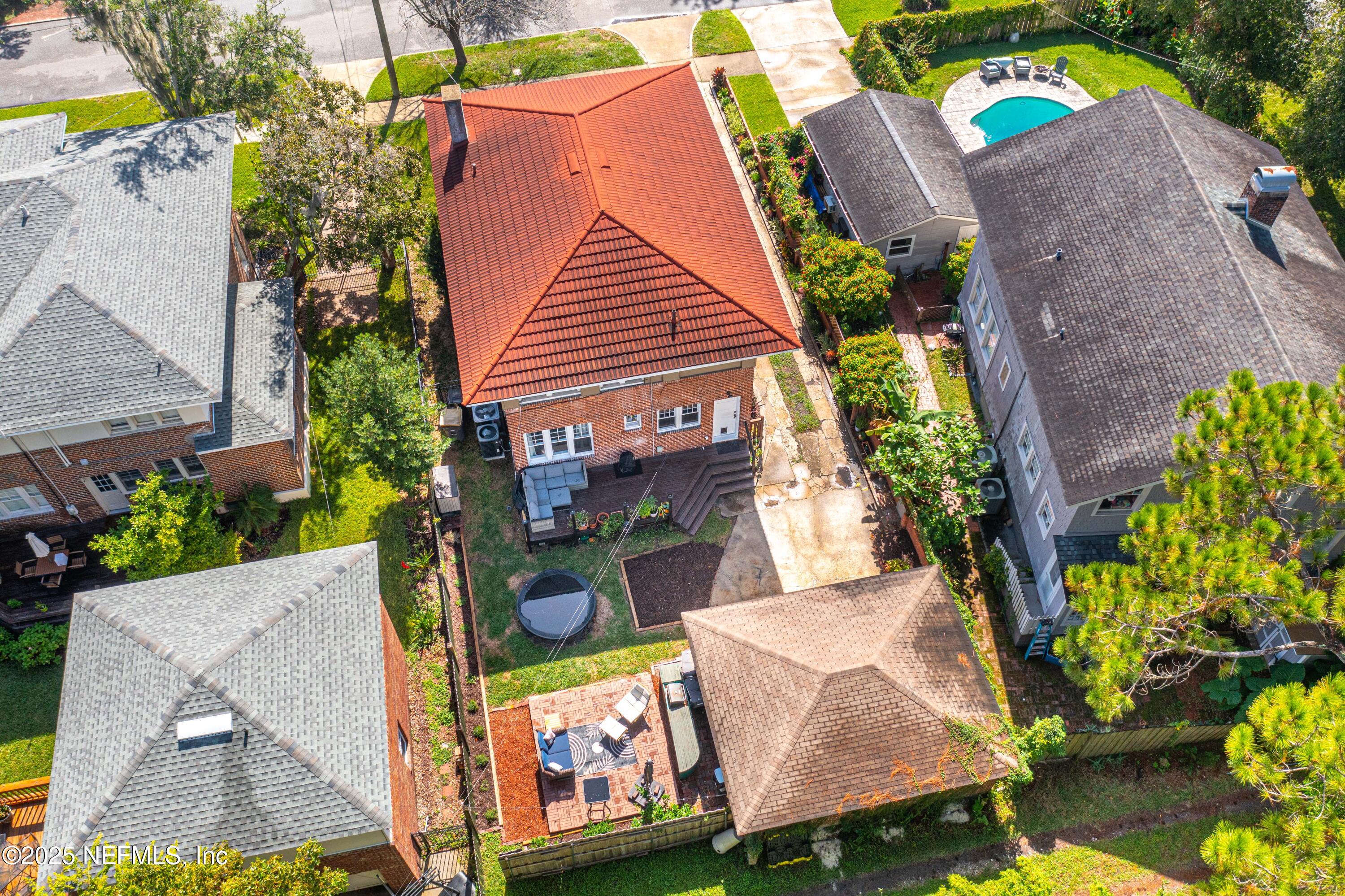3023 Oak Street Jacksonville, FL 32205 - Photo 47 of 50 an aerial view of a house with garden