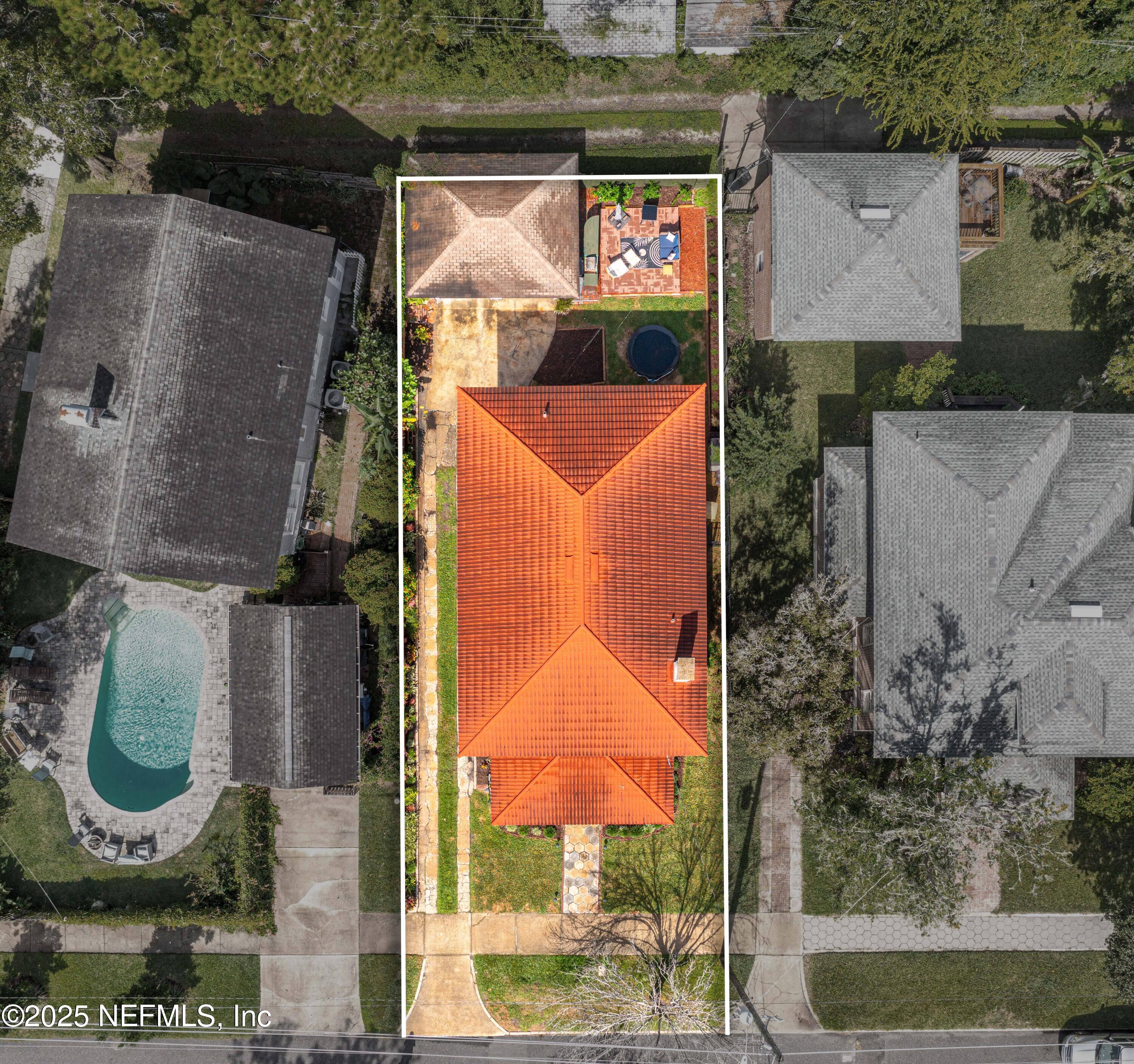 3023 Oak Street Jacksonville, FL 32205 - Photo 50 of 50 an aerial view of a house having outdoor space