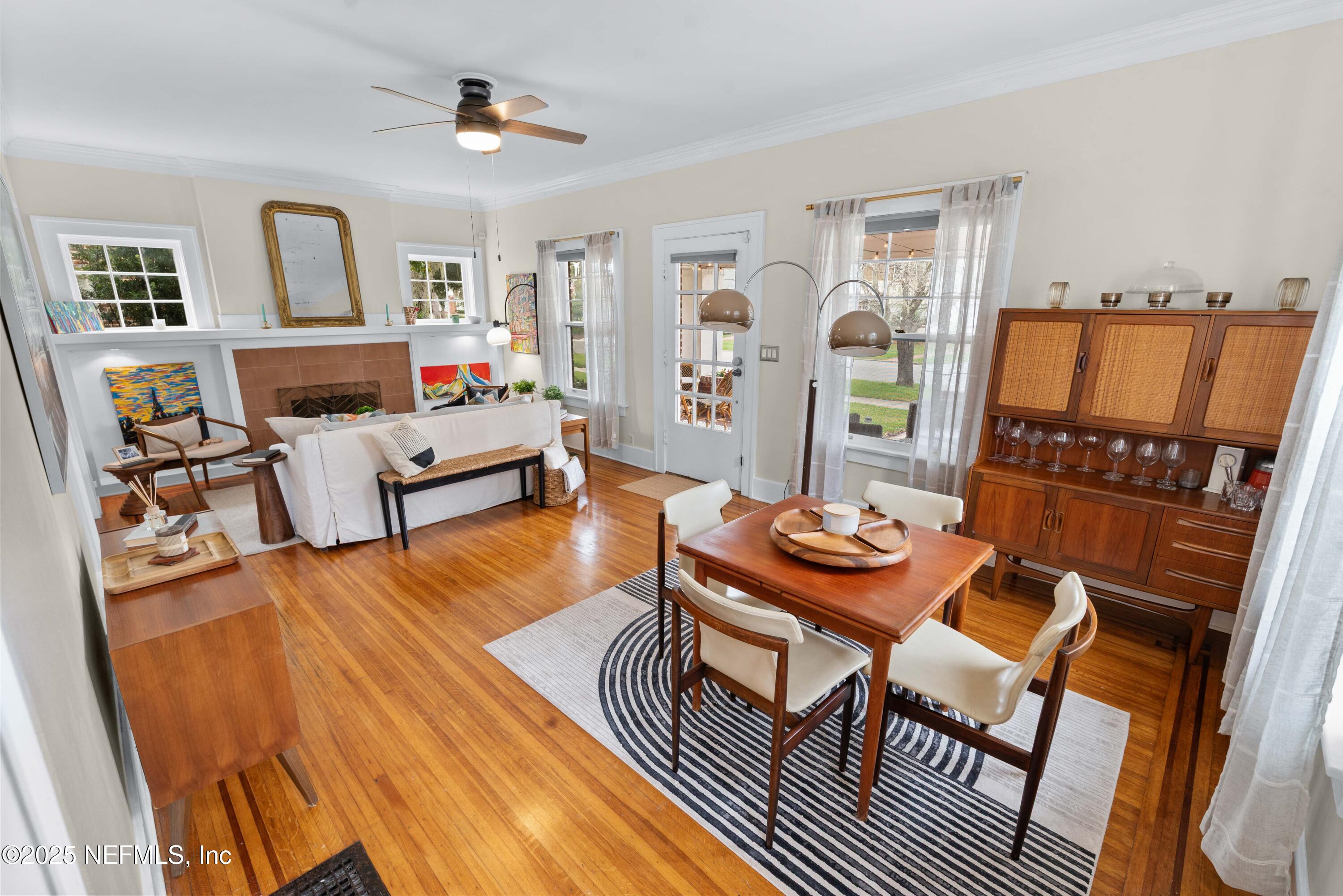 3023 Oak Street Jacksonville, FL 32205 - Photo 8 of 50 a living room with furniture and a wooden floor