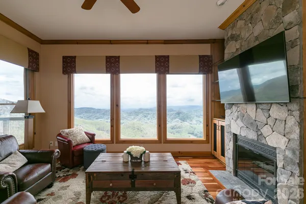 $550,000 | 140 Slickrock Road, Unit F3, Burnsville, NC 28714