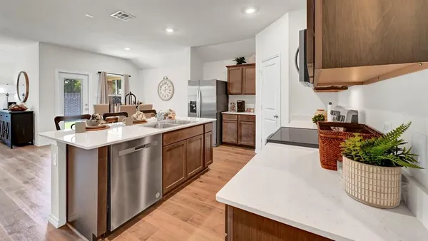 $288,990 | 3204 Charleston Drive, Ennis, TX 75119