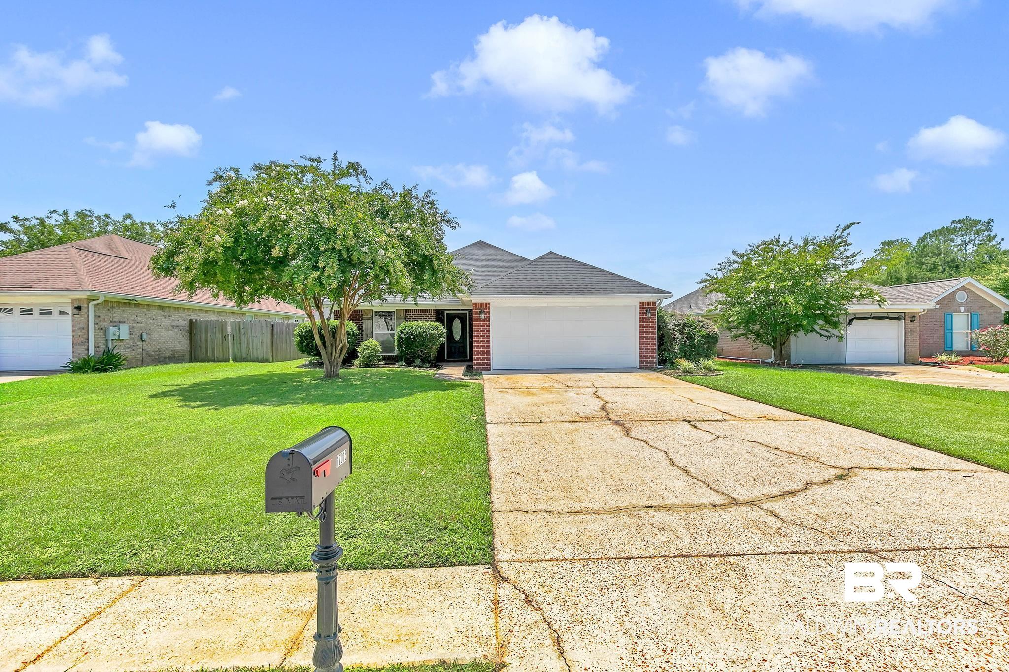 17015 Sugar Loop Foley, AL 36535 - Photo 2 of 63