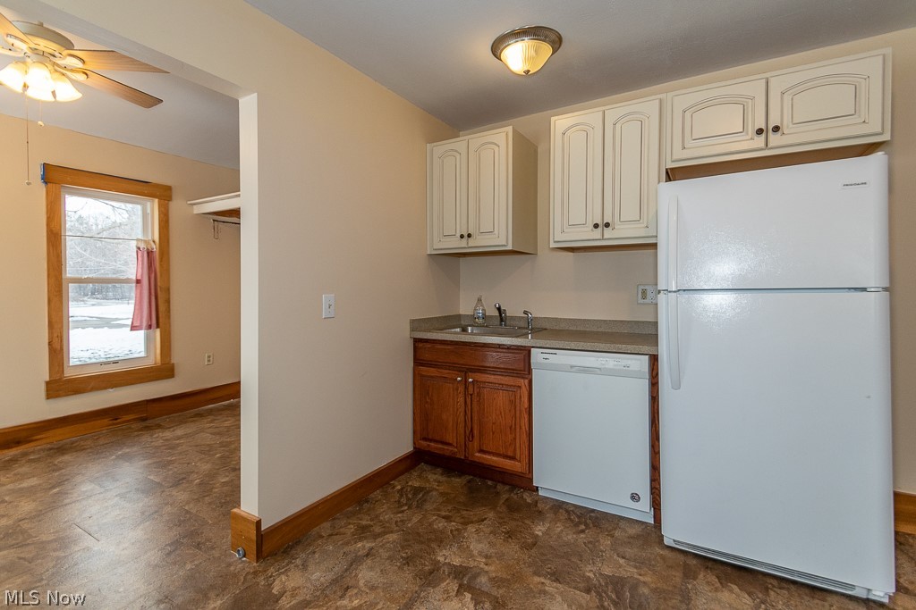 4676 Lockwood Road Perry, OH 44081 - Photo 5 of 31