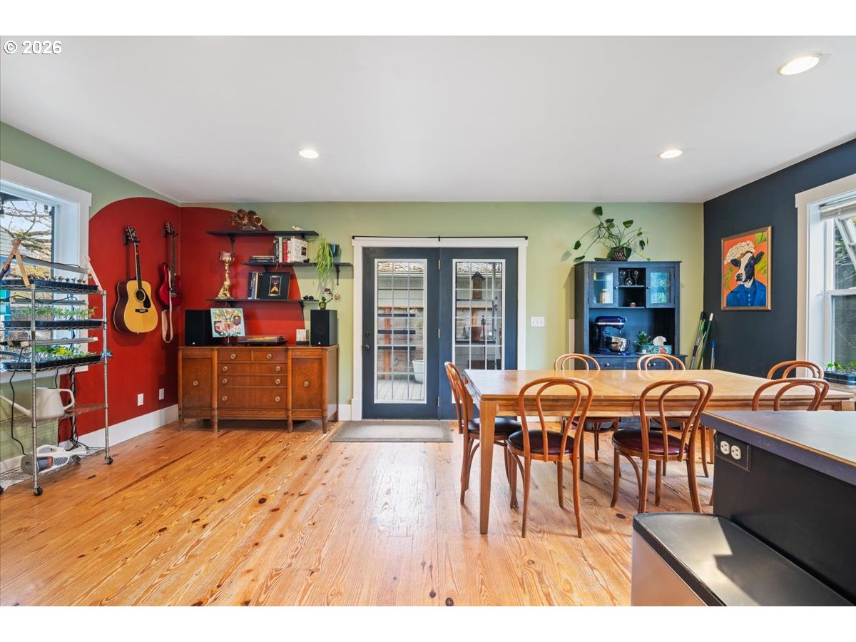 111 South 3rd Street Independence, OR 97351 - Photo 11 of 45