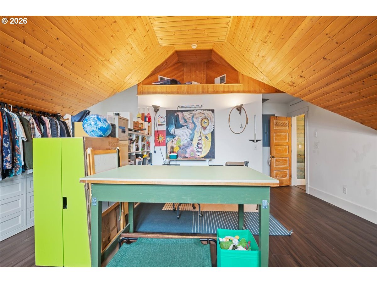 111 South 3rd Street Independence, OR 97351 - Photo 26 of 45