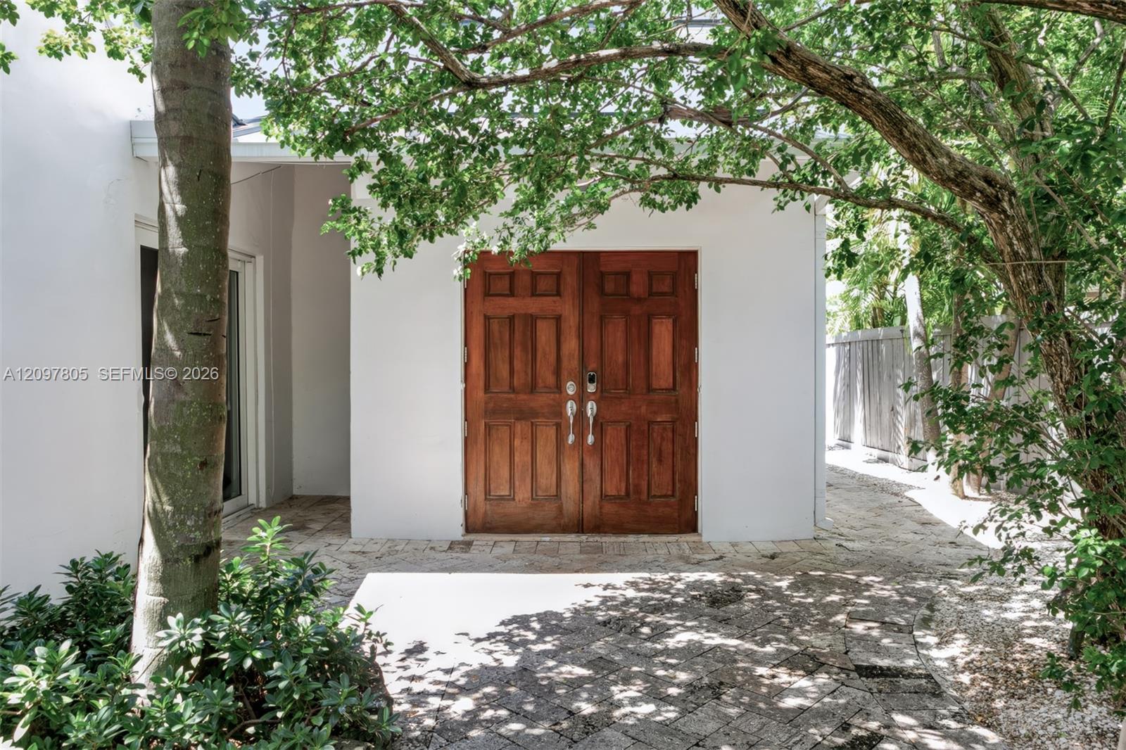 330 Glenridge Road Key Biscayne, FL 33149 - Photo 27 of 27 Gallery Image 27