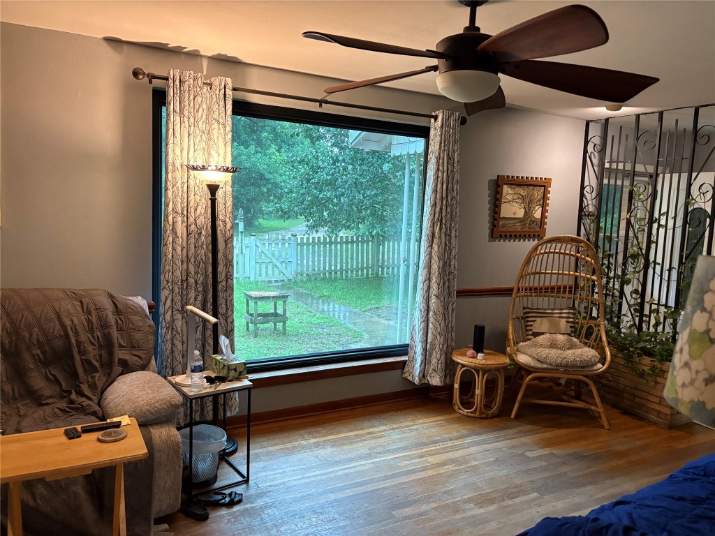 5152 Richardson Road East Livingston, TX 77351 - Photo 6 of 13 a room with furniture and a window