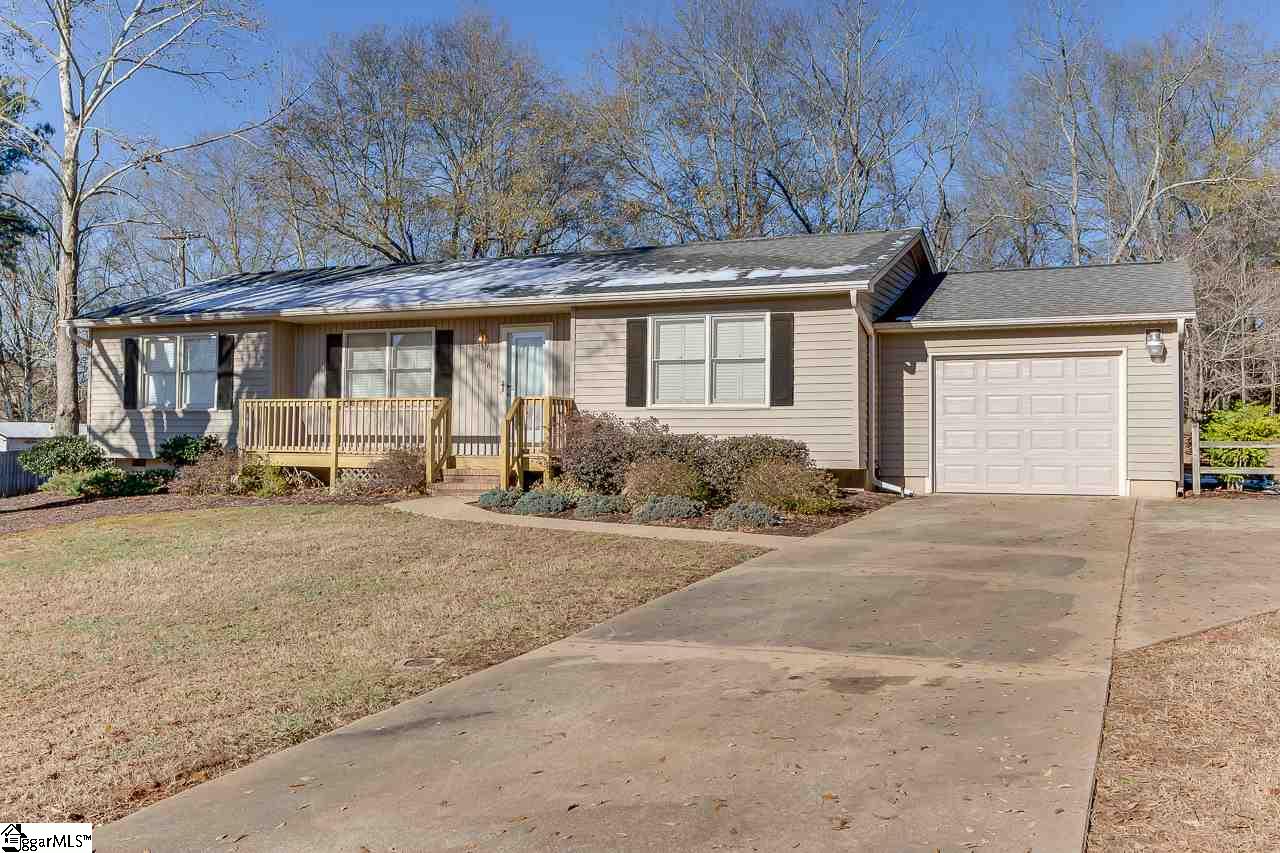 196 State Rd S-42-751 Lyman, SC 29365 - Photo 3 of 32