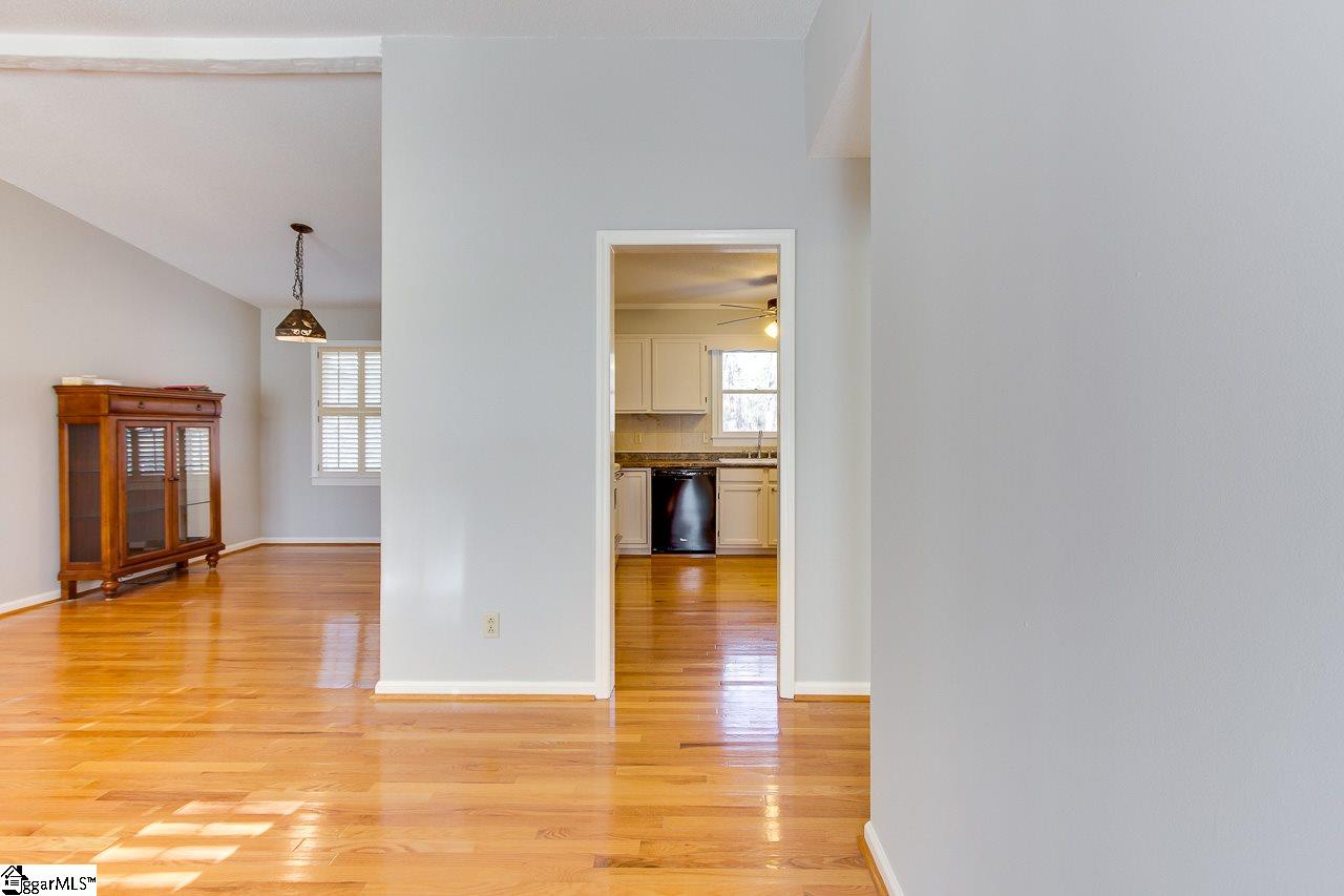 196 State Rd S-42-751 Lyman, SC 29365 - Photo 6 of 32
