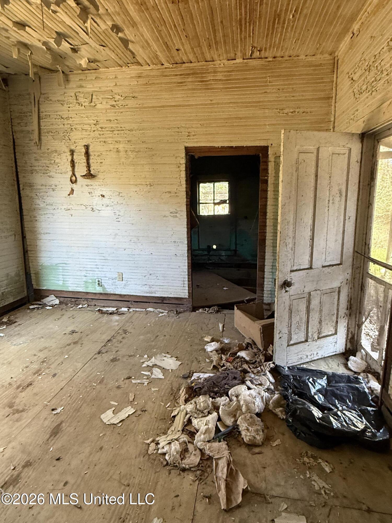 366 Elm Street Grenada, MS 38901 - Photo 11 of 13 IMG_6191