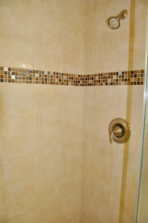 1106 Treasure Island Road, Unit 1106 Webster, MA 01570 - Photo 26 of 37 Gallery Image 26