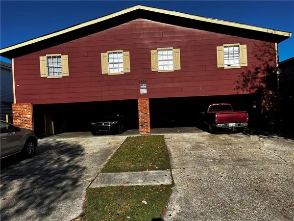 $387,900 | 2904 North Monterey Court, Gretna, LA 70056