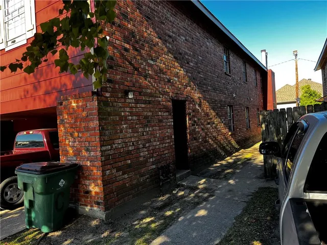 $400,000 | 2904 North Monterey Court, Gretna, LA 70056